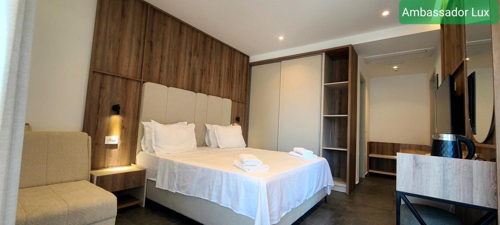 Ambassador & Ambassador Lux Apartments Ulcinj Szoba fotó