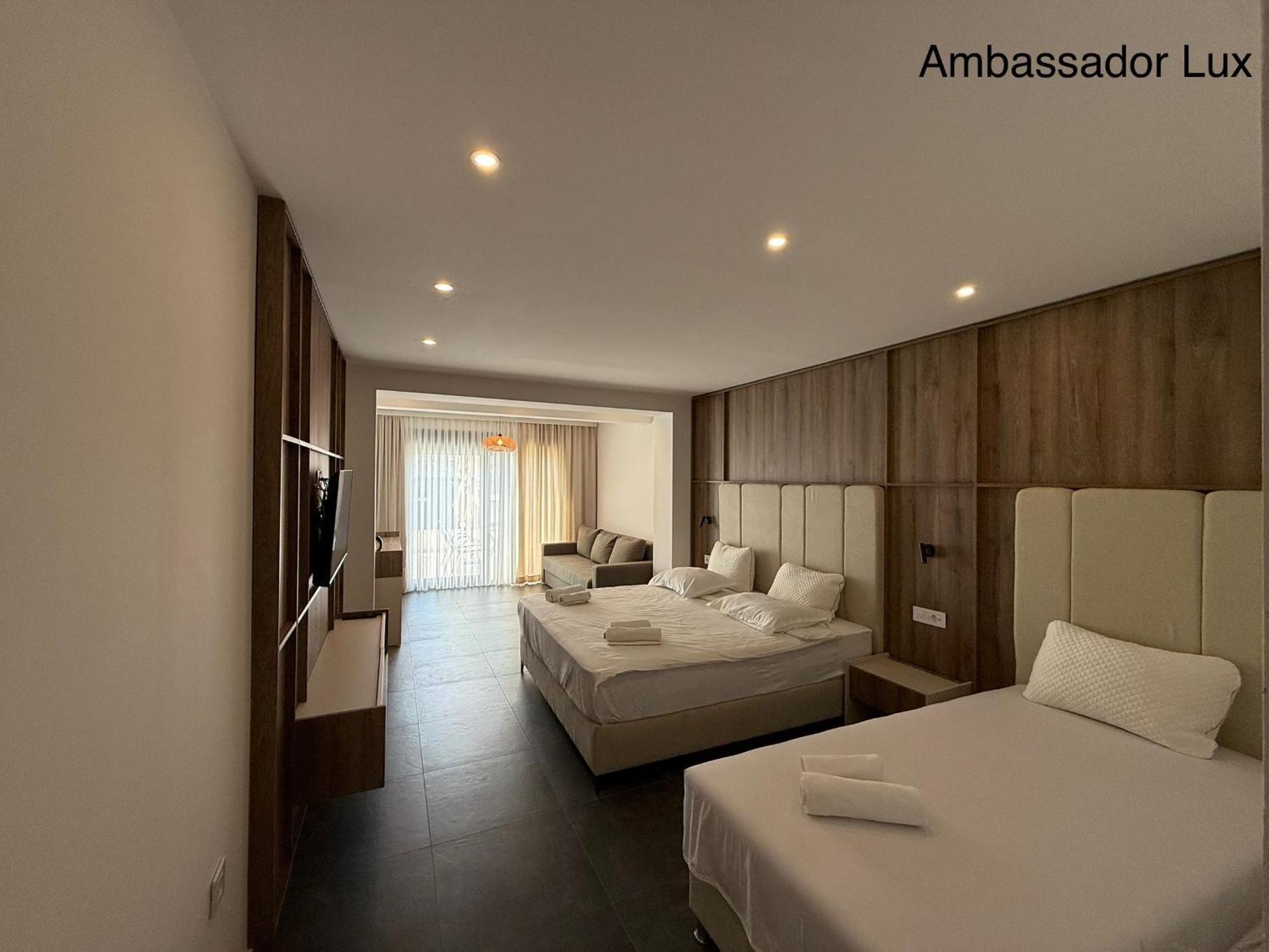 Ambassador & Ambassador Lux Apartments Ulcinj Kültér fotó
