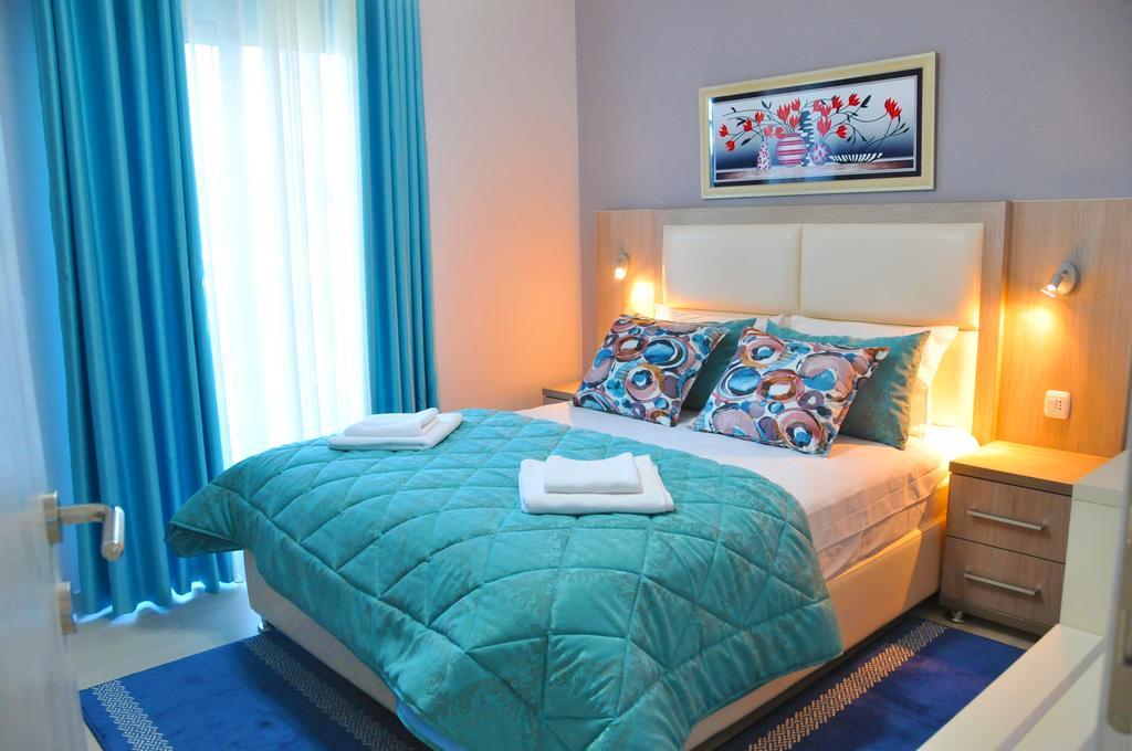Ambassador & Ambassador Lux Apartments Ulcinj Kültér fotó