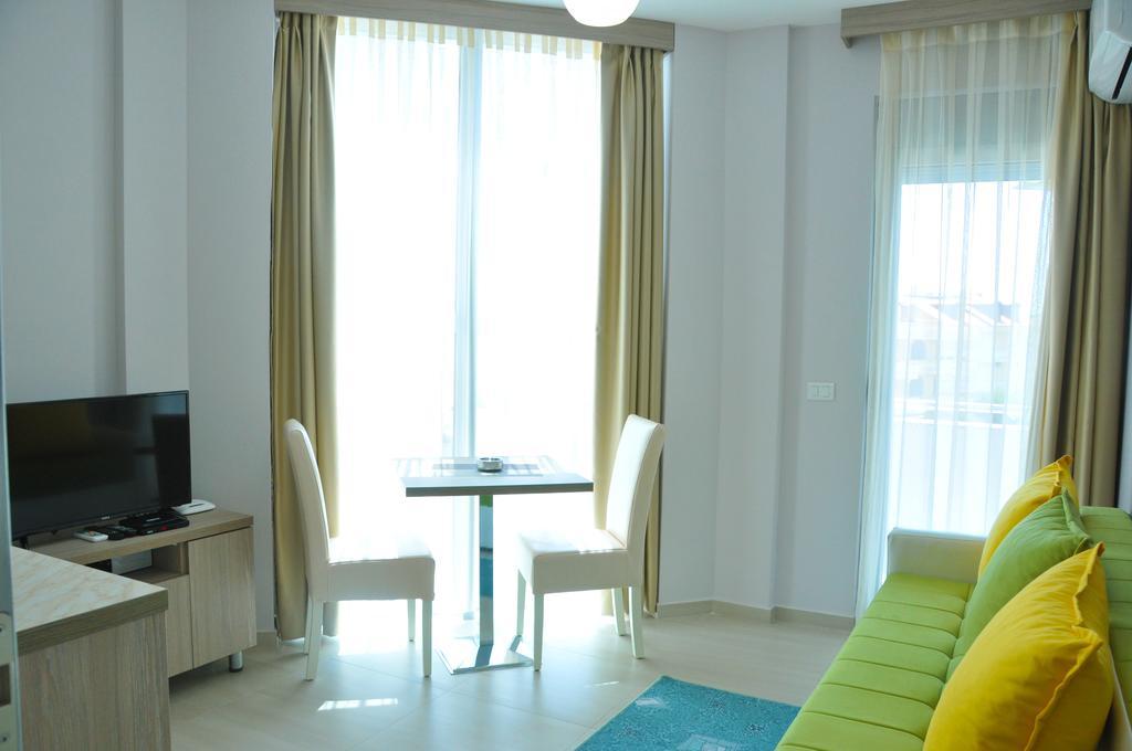 Ambassador & Ambassador Lux Apartments Ulcinj Kültér fotó