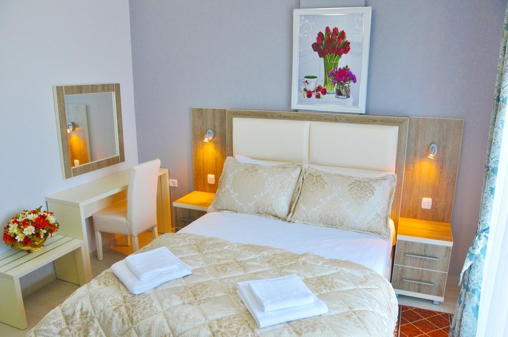 Ambassador & Ambassador Lux Apartments Ulcinj Kültér fotó