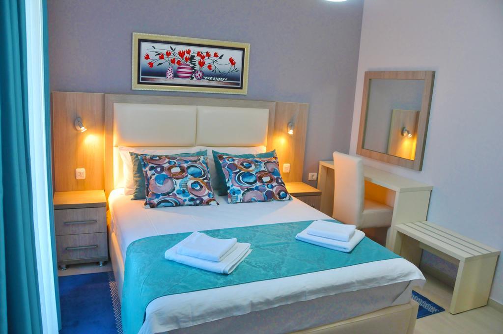 Ambassador & Ambassador Lux Apartments Ulcinj Kültér fotó