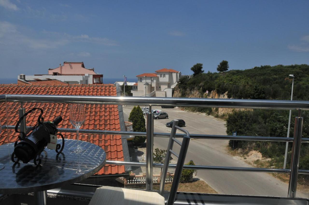 Ambassador & Ambassador Lux Apartments Ulcinj Kültér fotó
